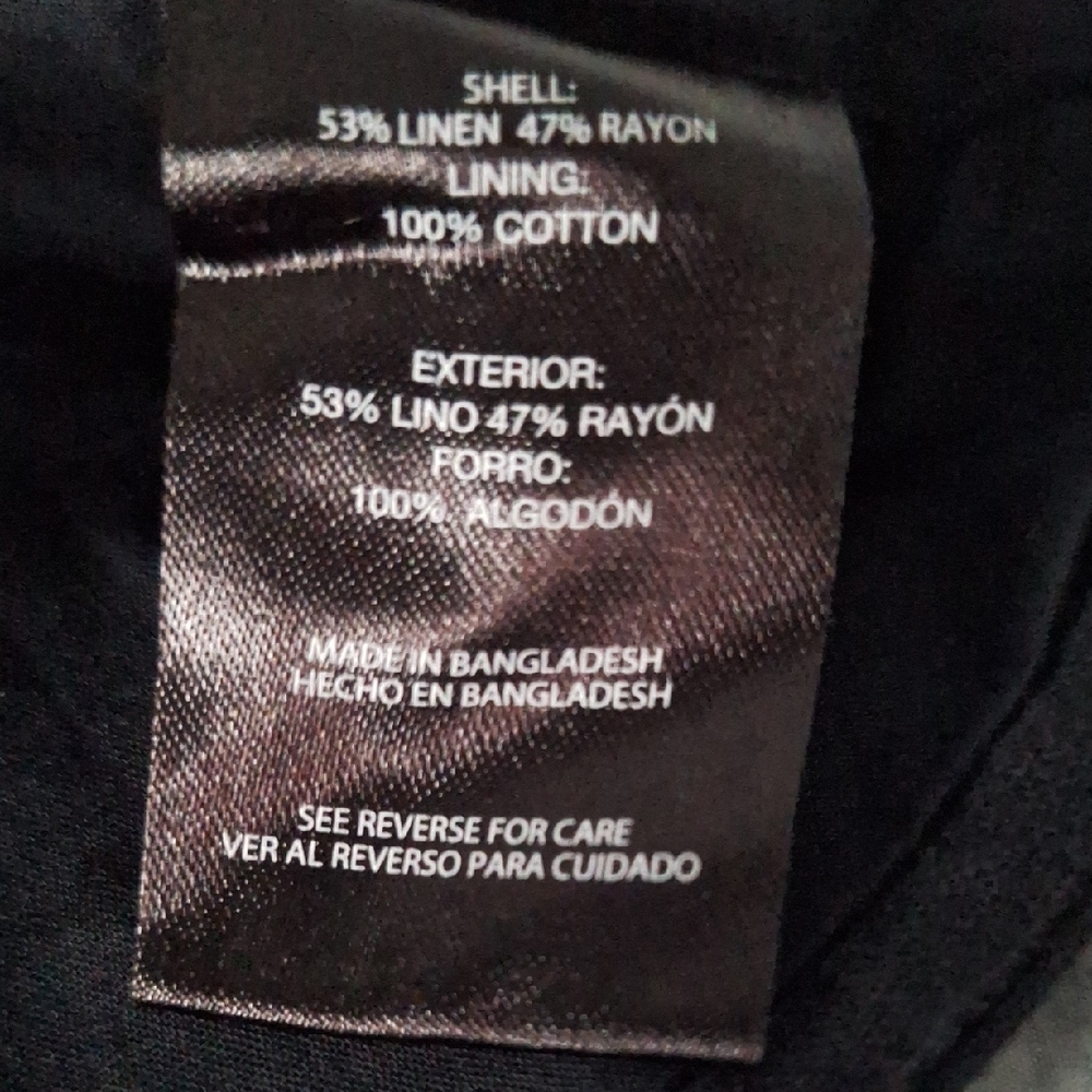Black Linen Button-Up Women's Vest - Picture 7 of 7
